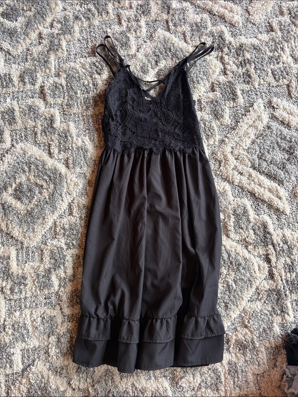 Black Lace Bodice Spaghetti Strap Dress